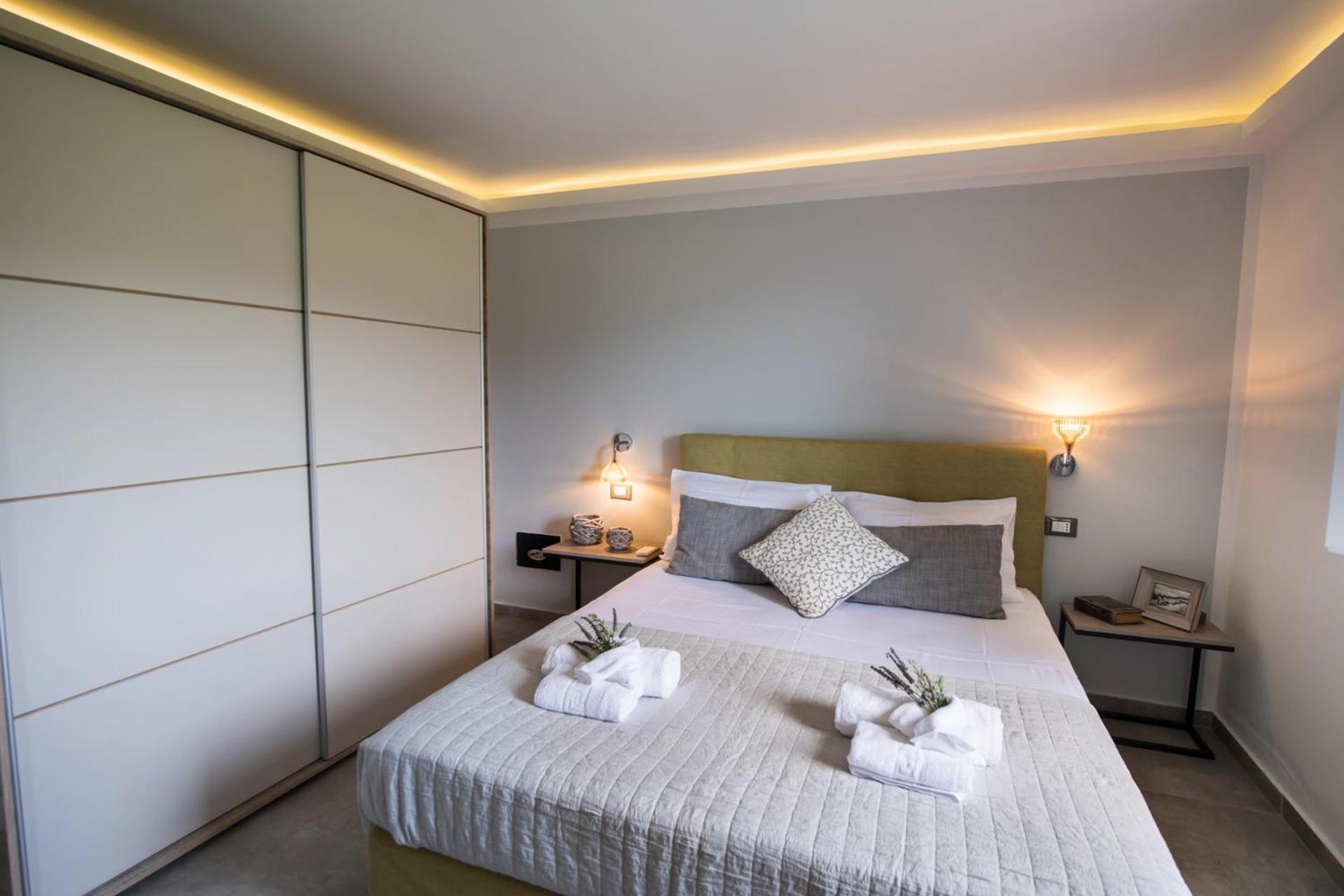 Villas Amantea- Four Villas With Big Pool And Infinity Pool ซีโวตา ภายนอก รูปภาพ